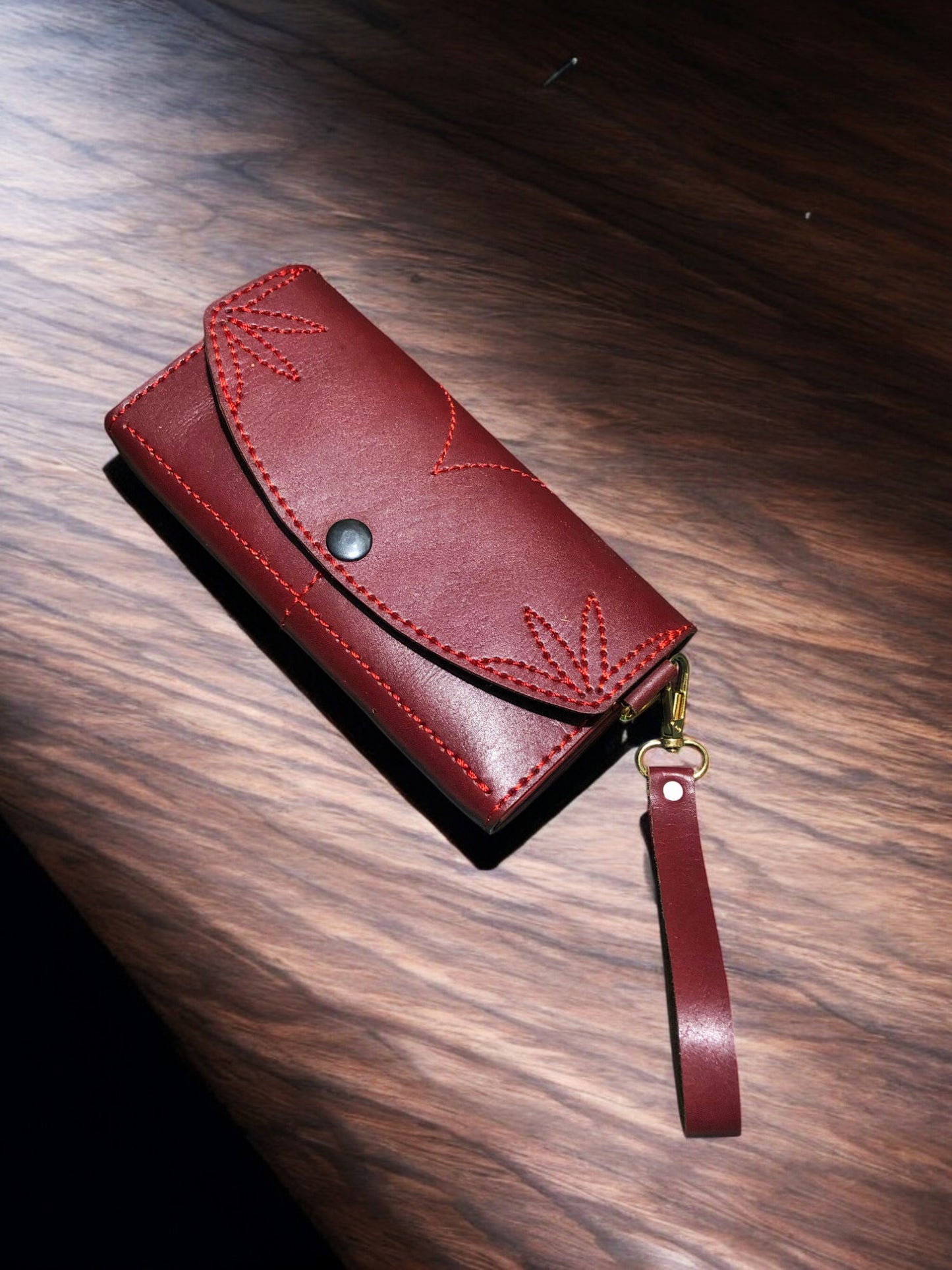 Genuine Leather Bifold Wallet-Clutch For Women Minimalist Design