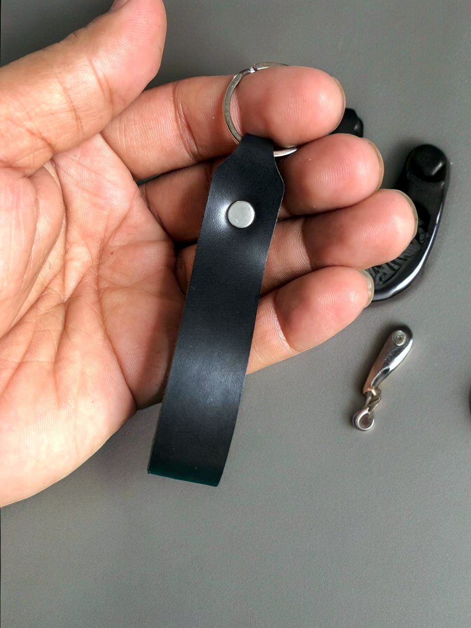 Minimalist Leather keychain